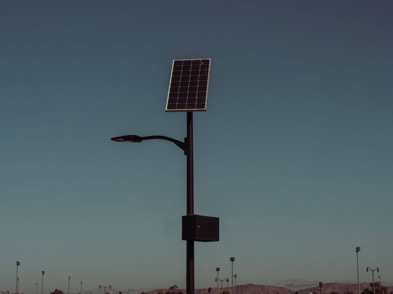 Lampu Tenaga Surya